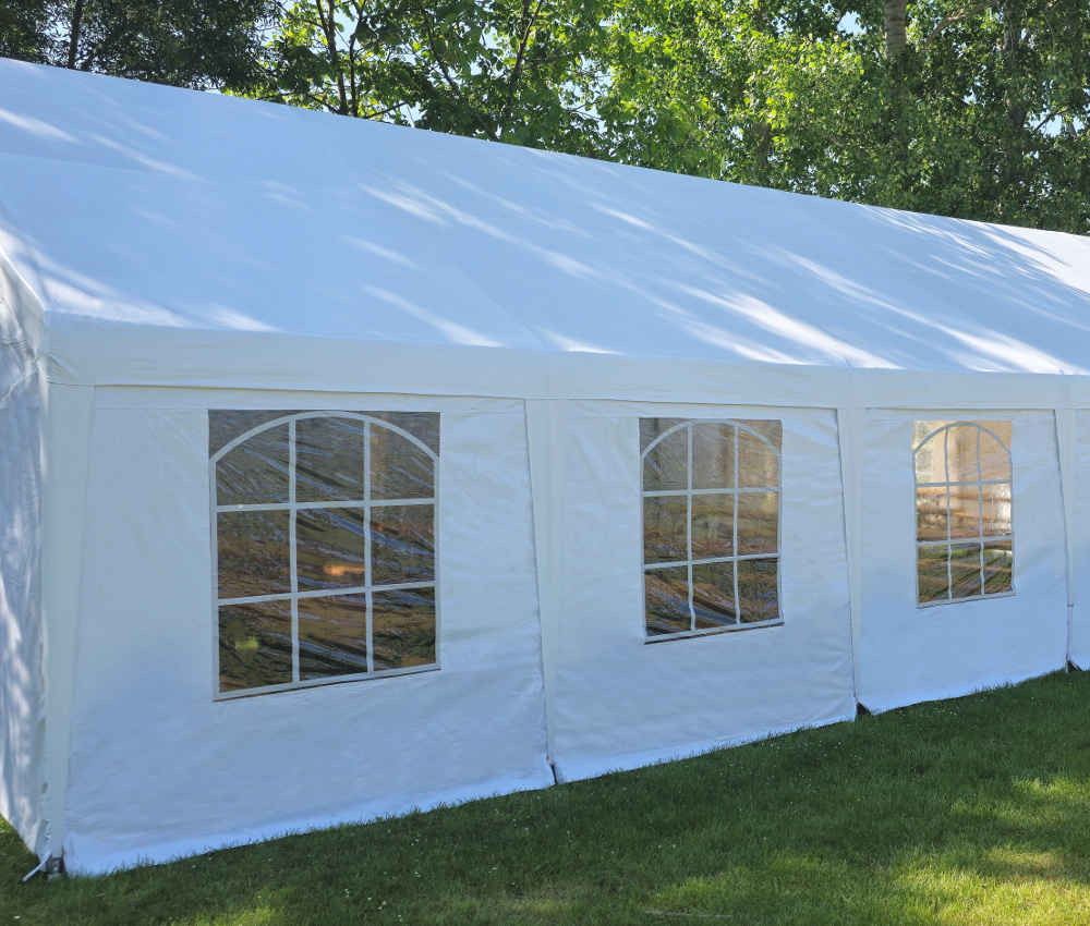 Trouw tent voor feest